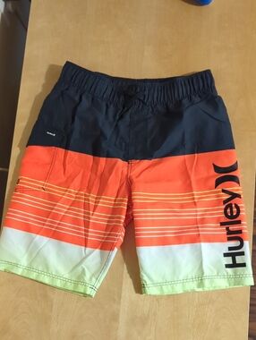 Hurley kids swim shorts 10/12